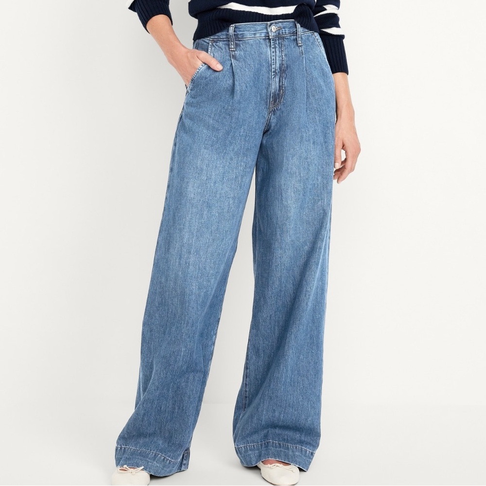 Extra High-Waisted Baggy Wide-Leg Trouser Jeans NWT